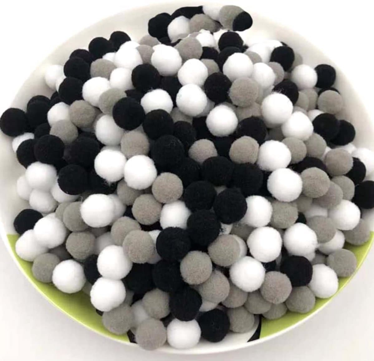 1000 Stuks Gekleurde Mini Pluizige Bolletjes 10mm voor Knutselen en Decoratie