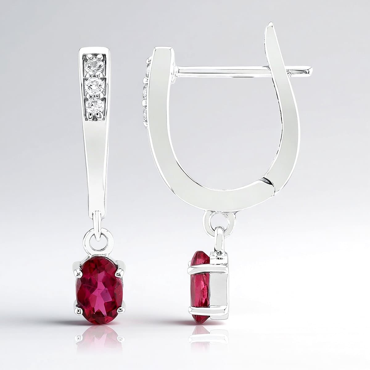 Cavill - 925 Sterling Zilver Gerhodineerd - AAA Braziliaanse Rubelliet Ovaal 0,66 ct - 0,11 ct Zirkonia - Elegante Rode Edelsteen Oorbellen voor Dames