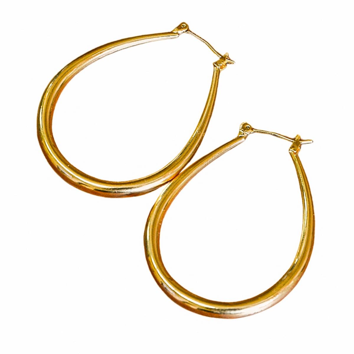Oorbellen - Oorringen Valerie Goud - druppelvorm - oorstekers - rvs gold plated - nikkelvrij - dames