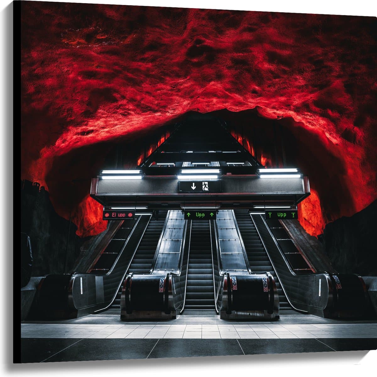 Canvas - Solna Centrum Metro Station - Zweden - 100x100 cm Foto op Canvas Schilderij (Wanddecoratie op Canvas)