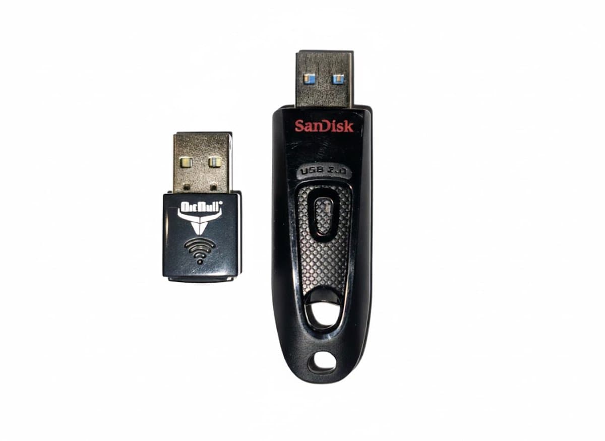 BitBull 2 in 1 WiFi 6 met Bluetooth 5.4 USB Dongle + 64GB USB-A Opslag Stick - Wifi-Adapter voor Computer / Wi-Fi Ontvanger AX600 802.11ax