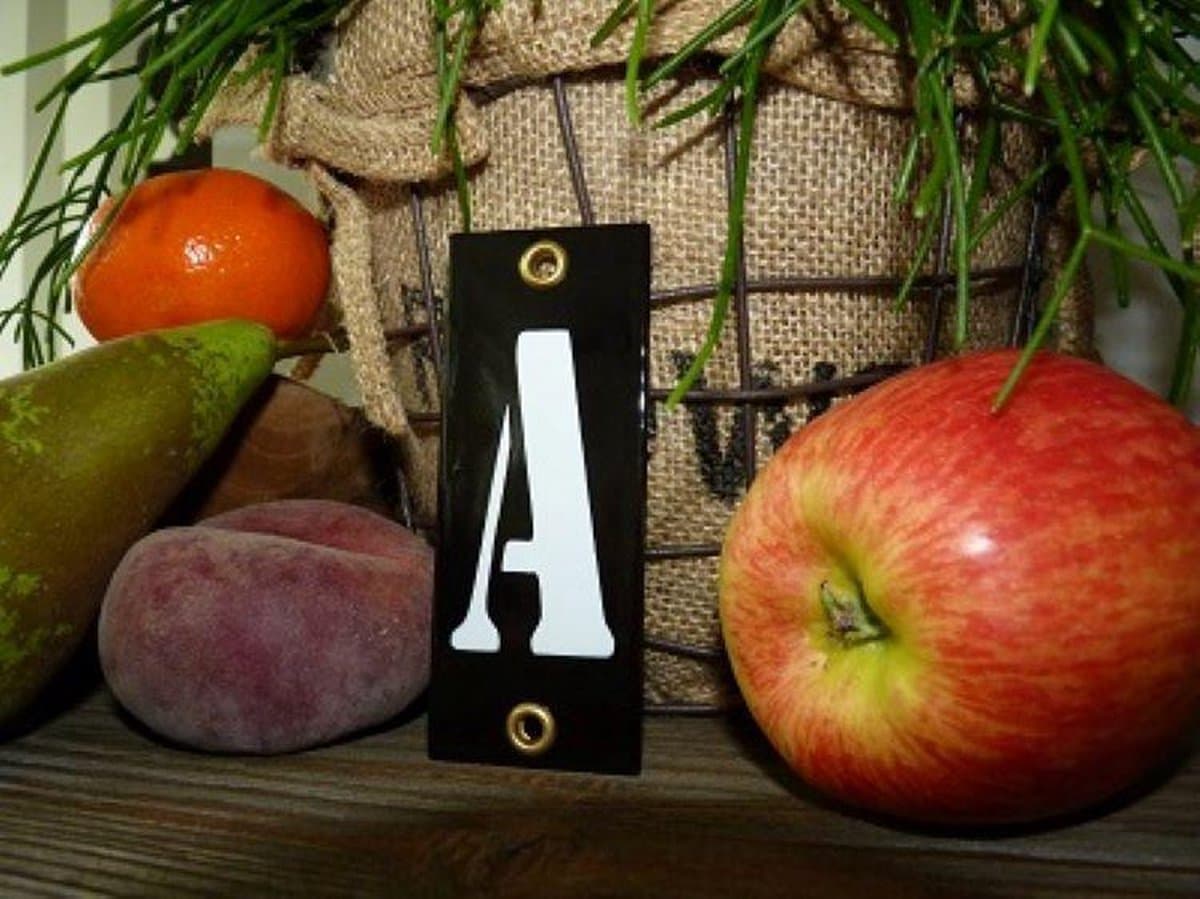 Emaille huisnummer zwart 4x10 letter 'A'
