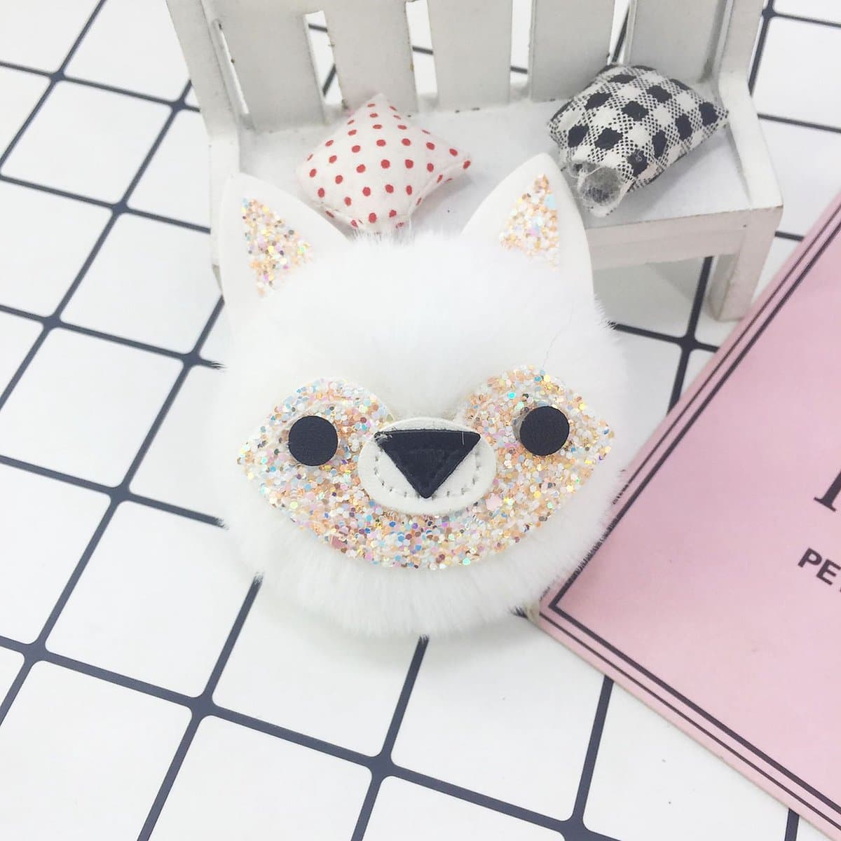 DAEBAK Vos Zachte Pompom Bontbal Sleutelhanger - Vrouwen Accessoires - Sleutelhanger - Wit