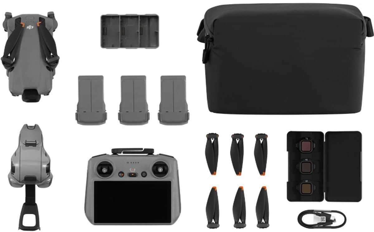 DJI Mini 5 Pro Fly More Combo + Smart Controller