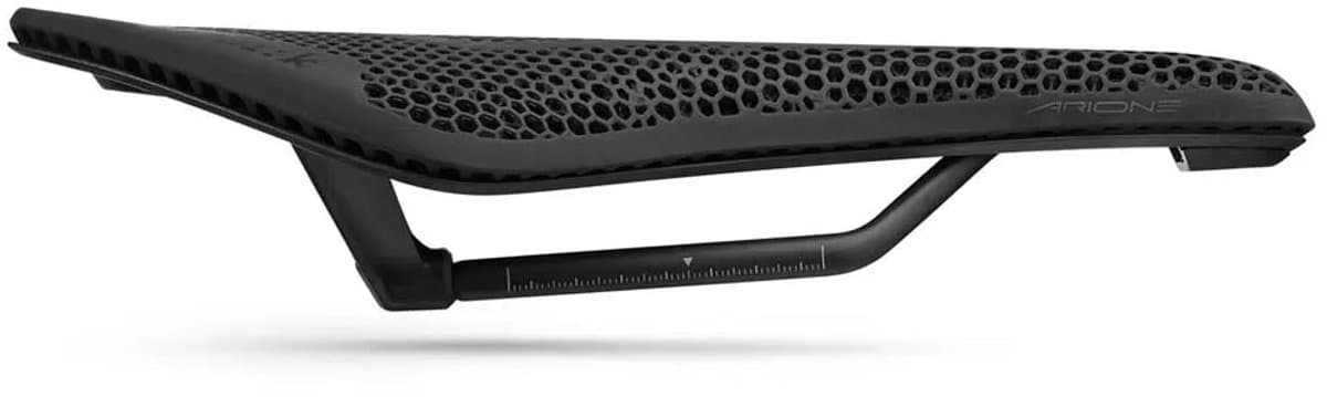 Fizik Arione Adaptive Vento R1 Zadel Zilver 135 mm