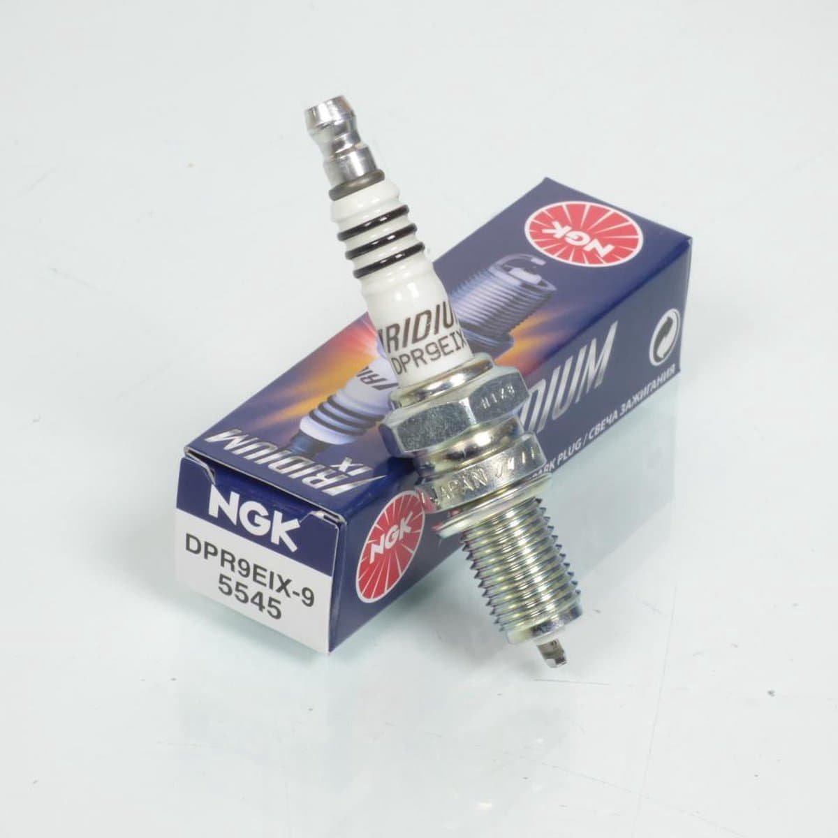 Bougie d'allumage NGK pour Moto Buell 984 XB-9S FIREBOLT Après 2002 DPR9EIX-9 / 5545 Neuf