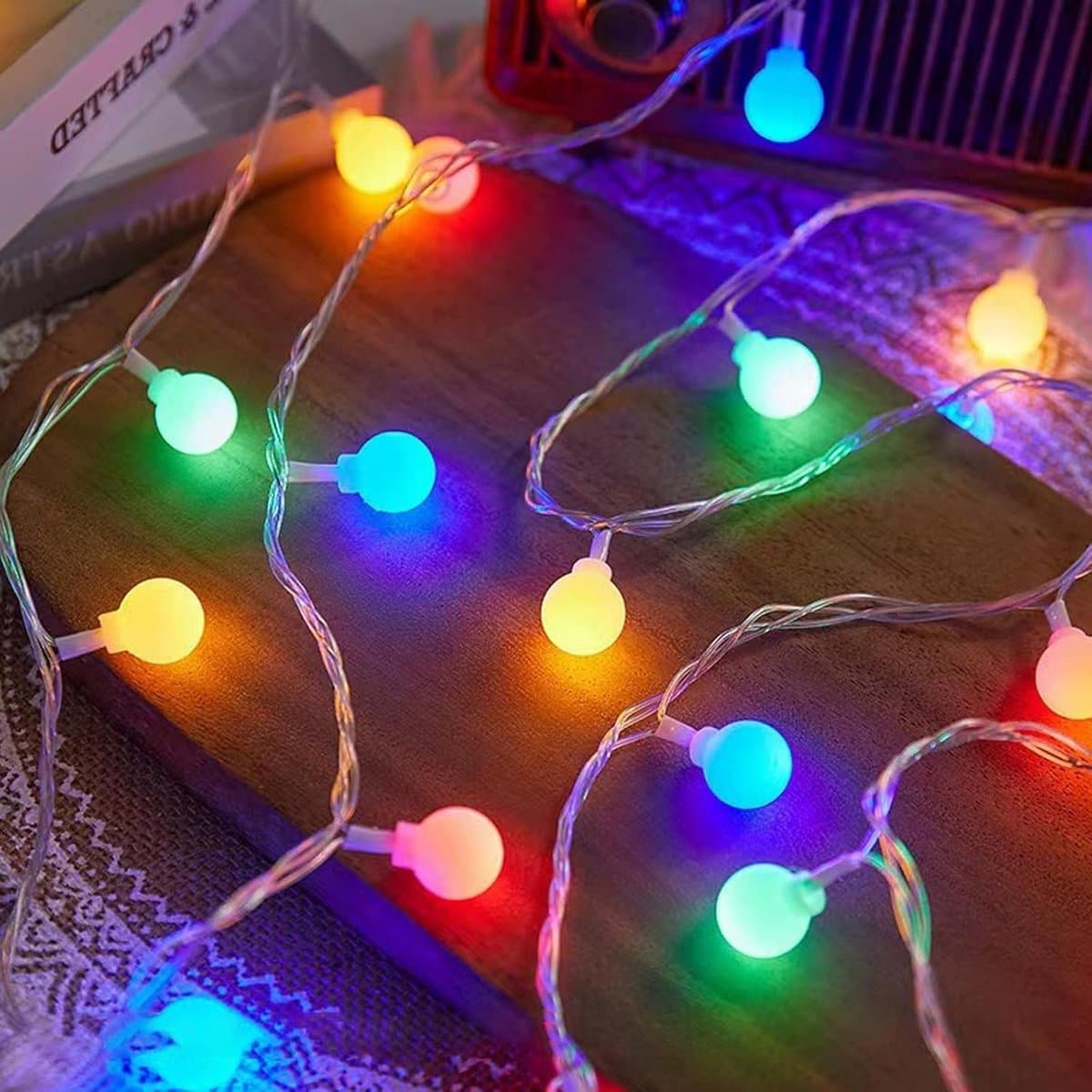 Sfeerverlichting met balletjes - Decoratieve lampjes - Feestelijke decoratie - Ingebouwde timerfunctie - 1.5 meter lengte - Veelkleurig