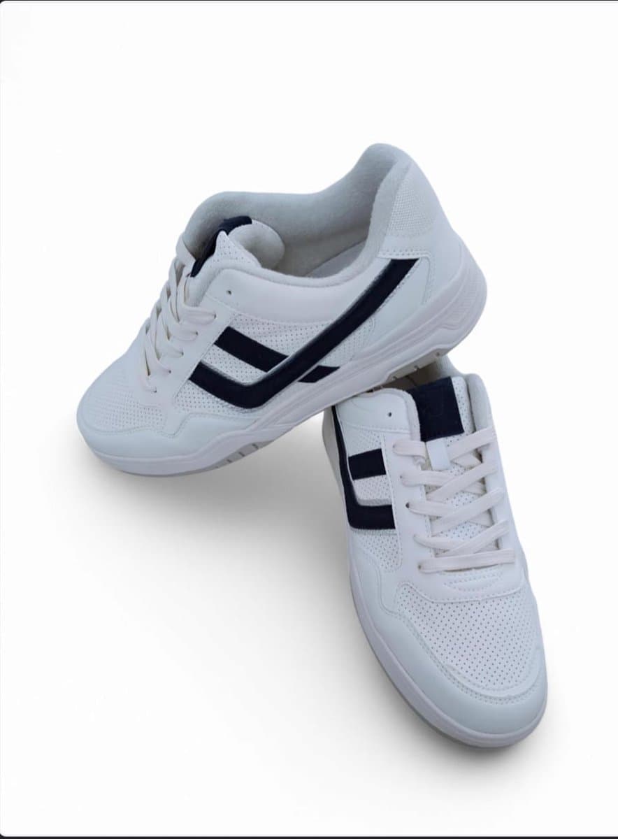 Men Casual Sneakers Low