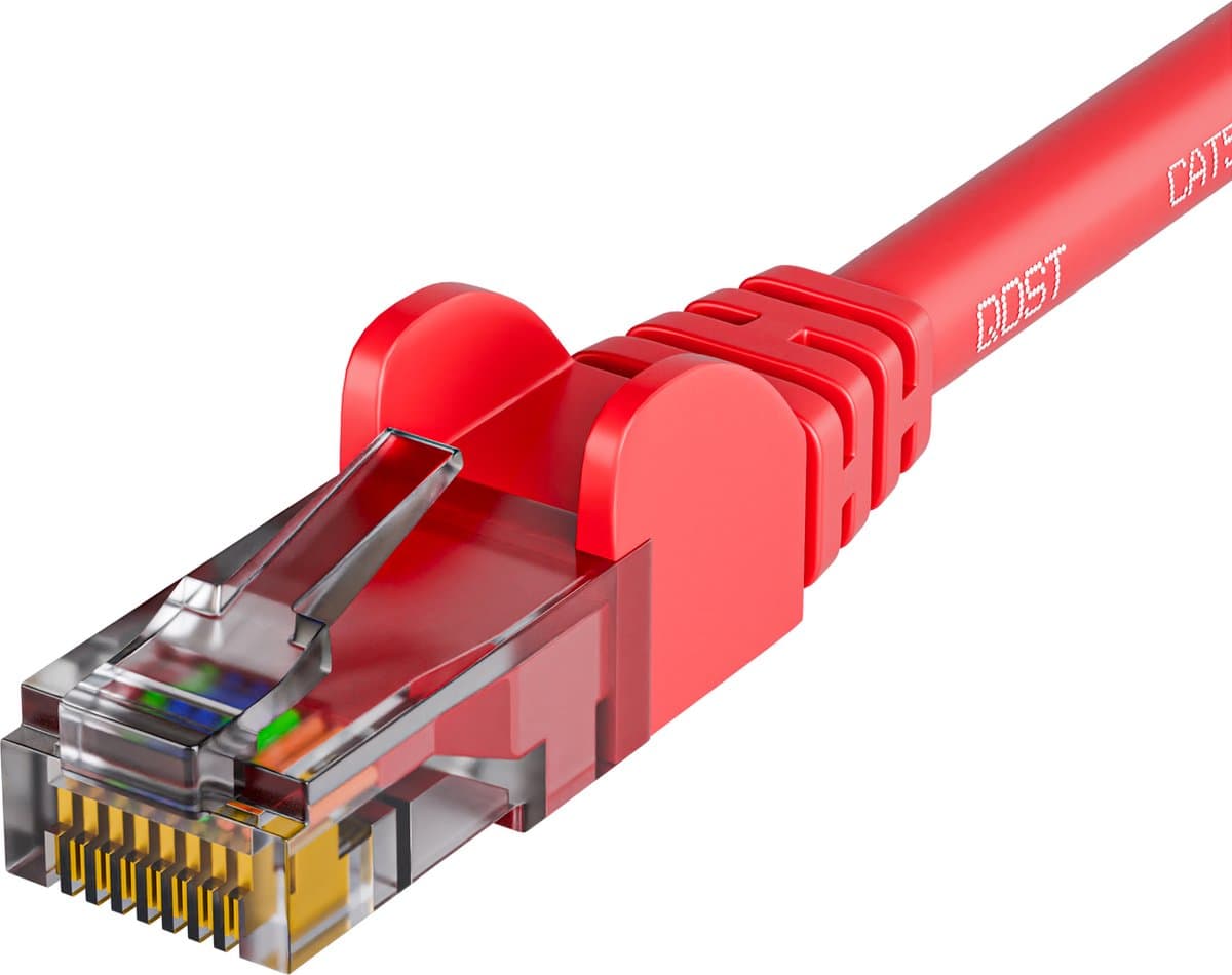 Qost - CAT5e internetkabel - CCA / UTP - 1 Gbps / 100 MHz - RJ45 connectoren - Patchkabel / Netwerkkabel - 0.50 meter - Rood
