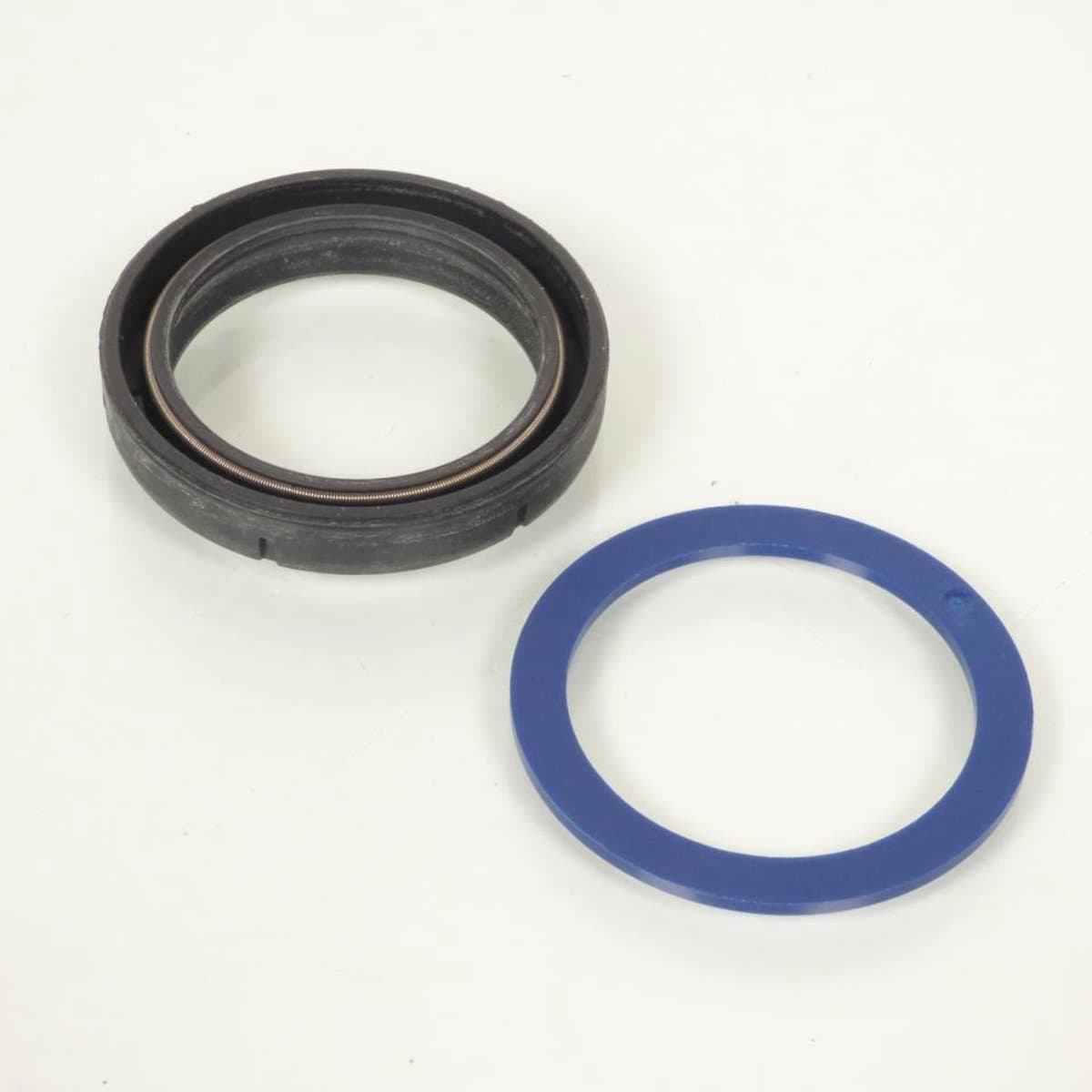 Joint spi de fourche SKF pour Moto Harley Davidson 1340 FXDWG Dyna Wide Glide 1993 à 1999 41x54x9mm / OSB-41S Neuf