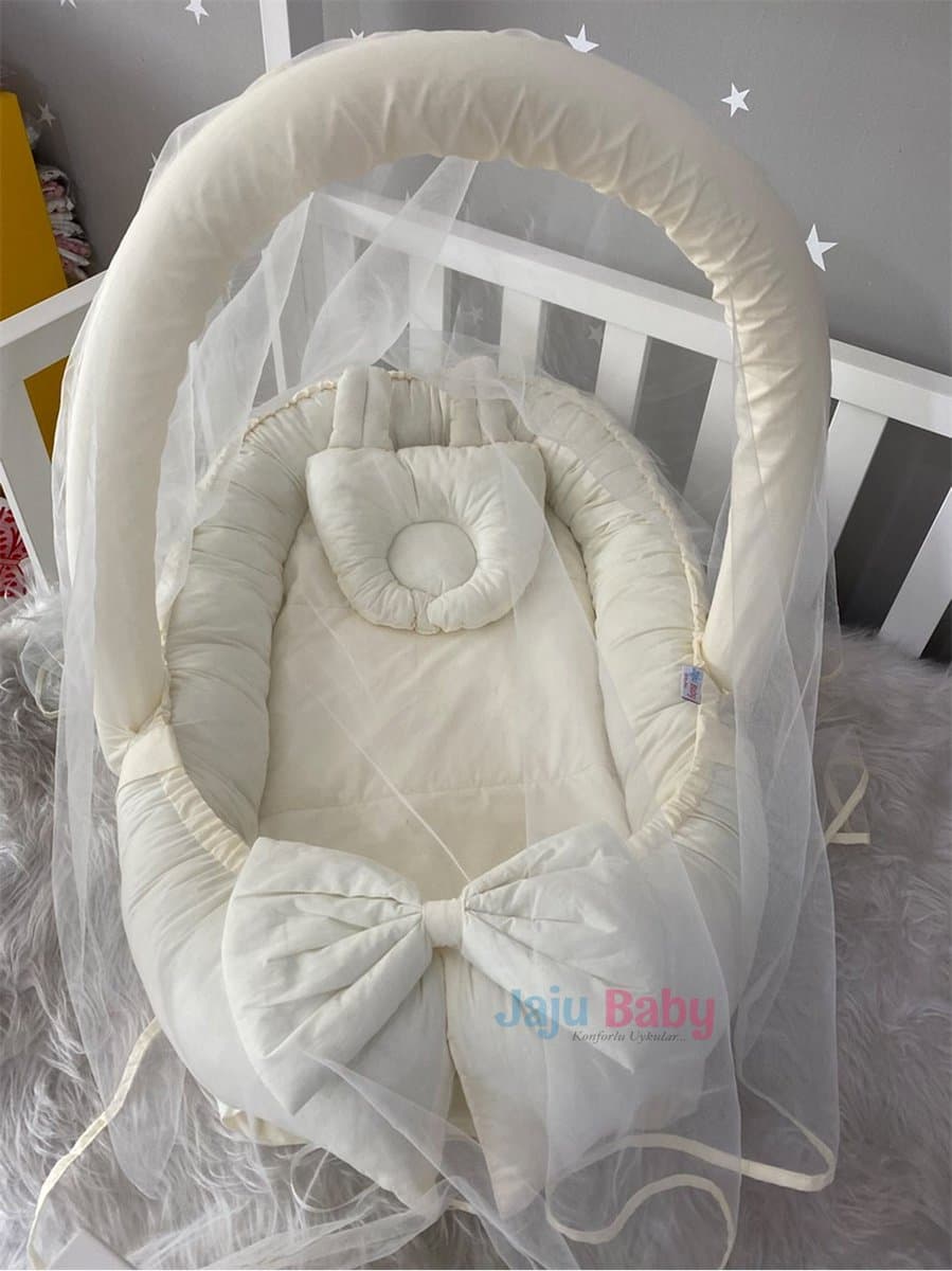 Jaju Baby - Babynestje - met Hoofdkussen - Creme - 74 x 40 cm