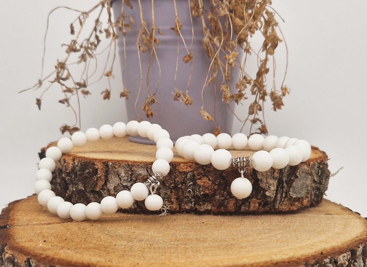 Handgemaakte Fatema natuursteen armband met natuursteen hanger " Witte agaat " - 10 mm diameter van de korrel- Diameter armband 20 cm - Een mooi cadeau voor familie en vrienden