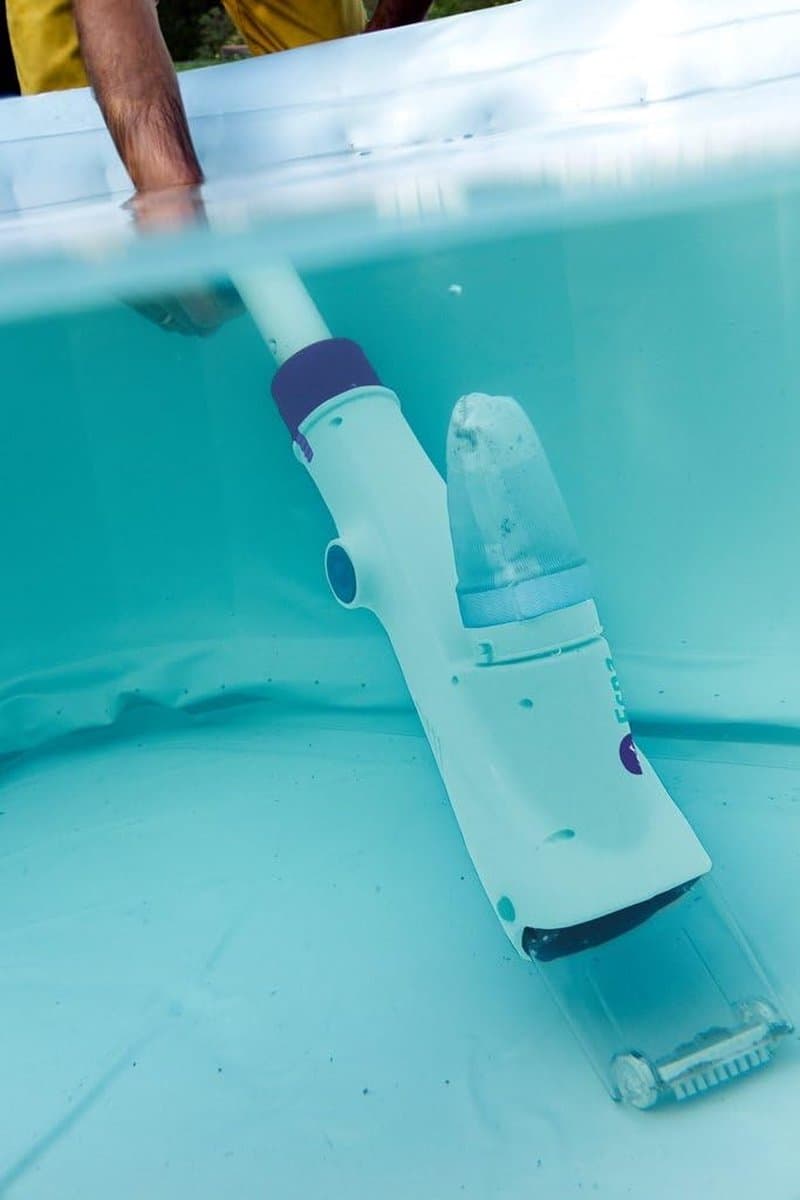 Elektrische stofzuiger met handvat voor bovengrondse zwembaden en spa's - Wit - 60 x 12.4 x 22.6 cm - CSPA Pool & Spa Vac