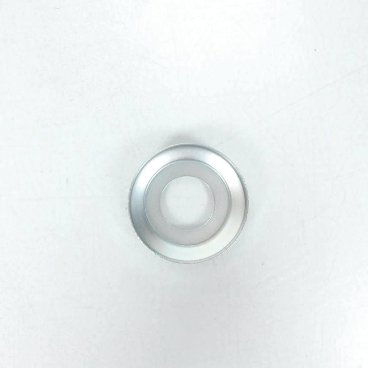 Couvercle roulement de colonne pour scooter Suzuki 100 FB 51643-06001 Neuf