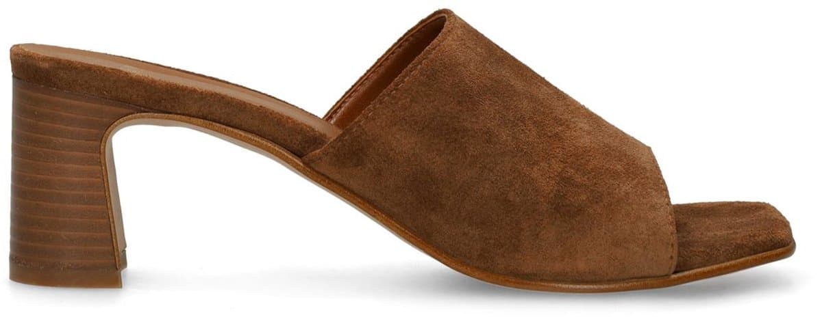 Manfield - Dames - Bruine suède sandalen met hak - Maat 39