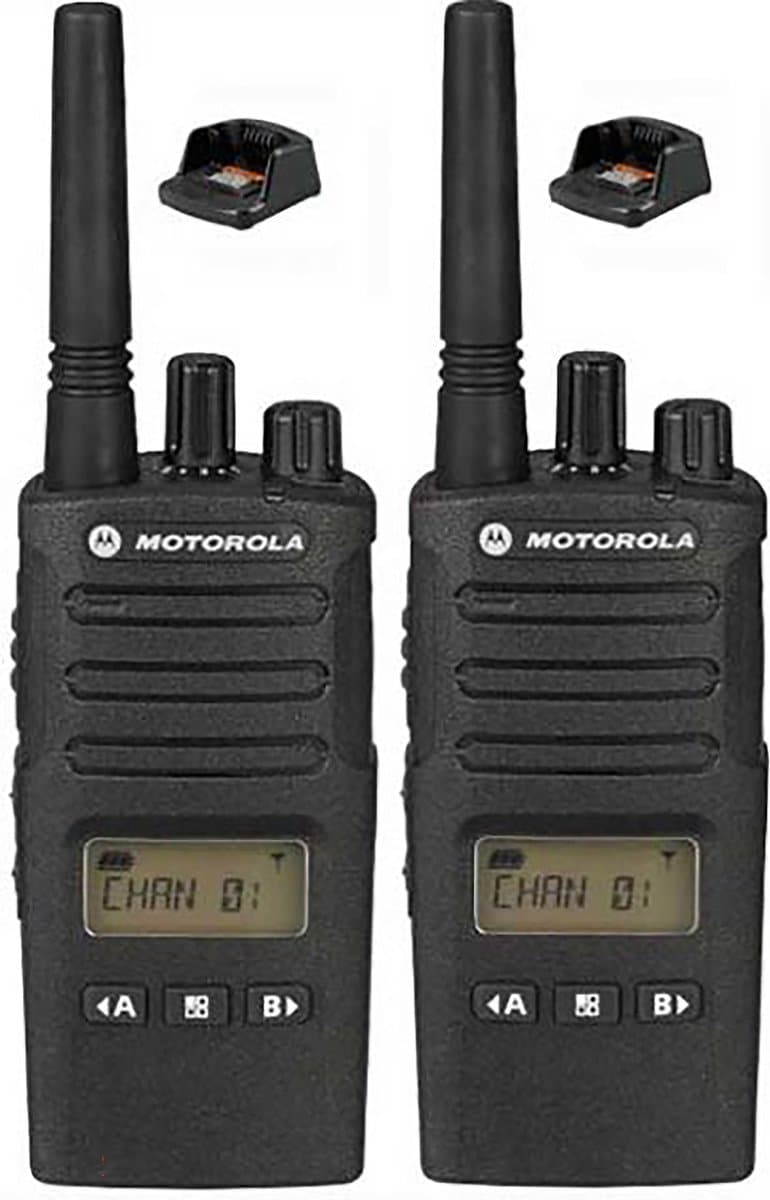 Set van 2 Motorola XT460 IP55 PMR446 Portofoon met display en tafellader
