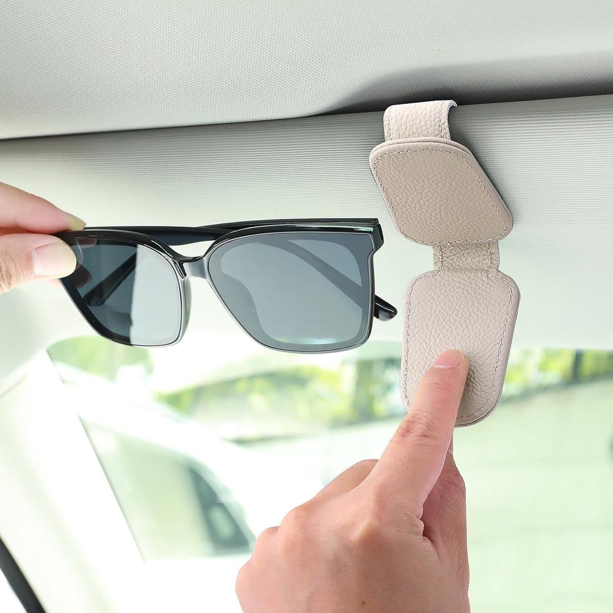 Magnetische Lederen Zonnebrilhouder voor Auto - Interieur Accessoires, Opbergdoos en Organizer voor Zonnebrillen en Kaarten