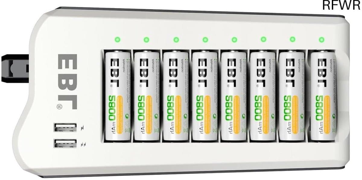 RFWR® Oplaadbare Batterijlader met 2 USB-poorten voor AA en AAA Accu's - LED-display, Multibescherming
