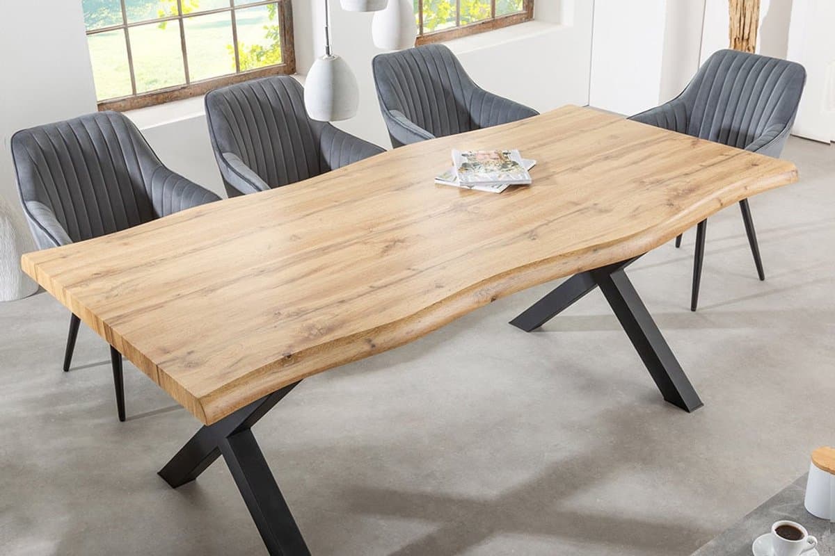 Industriële eettafel WILD 200cm Bruin Wild eiken design boomrand zwart X-poot - 45084
