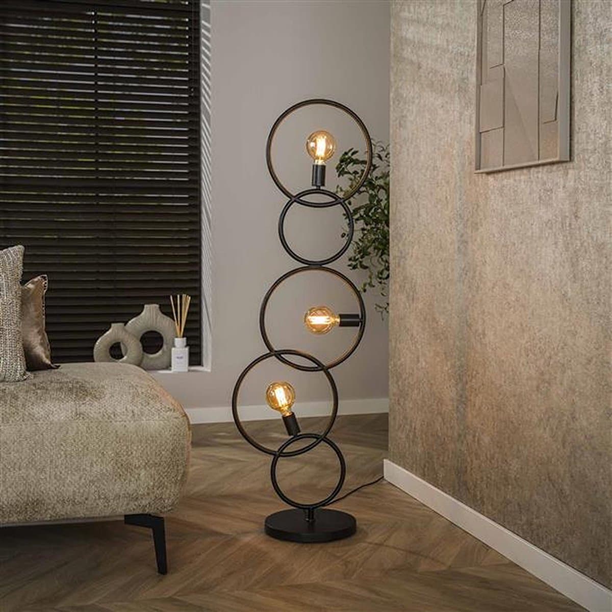 Hoyz Collection - Vloerlamp Loop 3-lichts - Artic Zwart